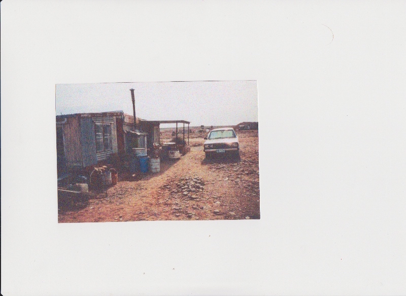 Shack at White Dam Opal Field used by Peter