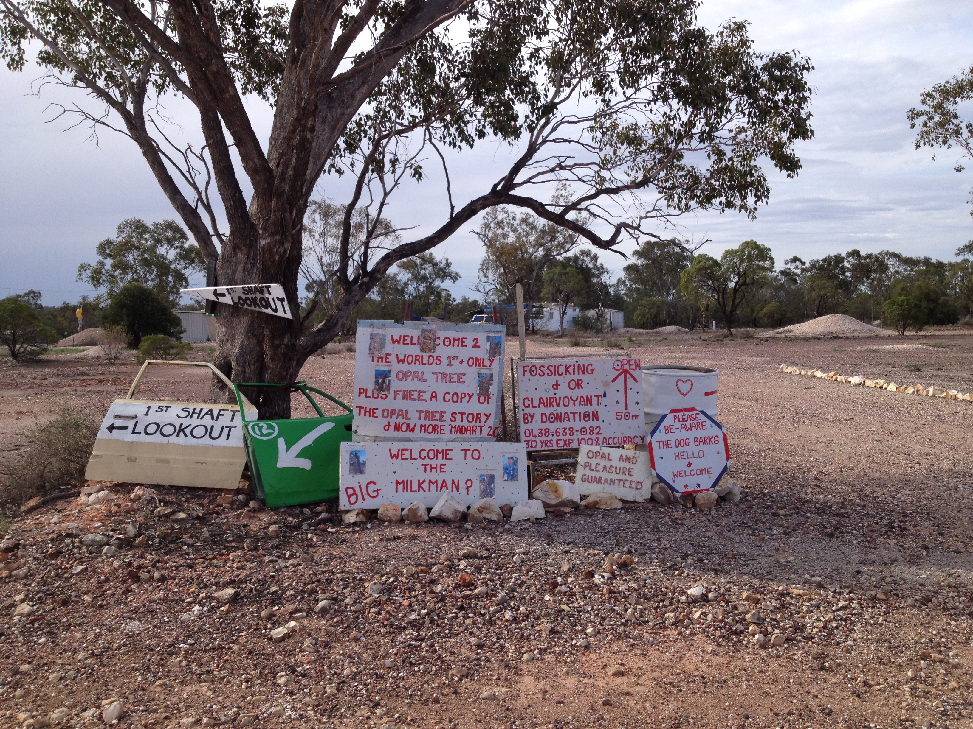 IMG_5092 Unique sighns outside Richard Athens Camp at Lightning Ridge