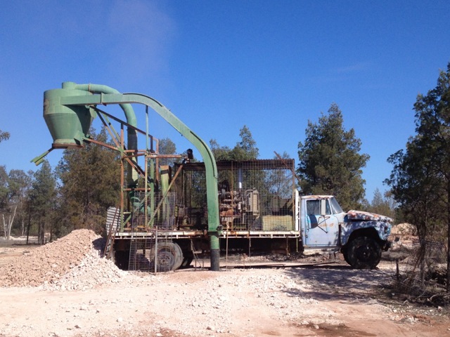 Blower Truck at Glengarry Opal Field 2014