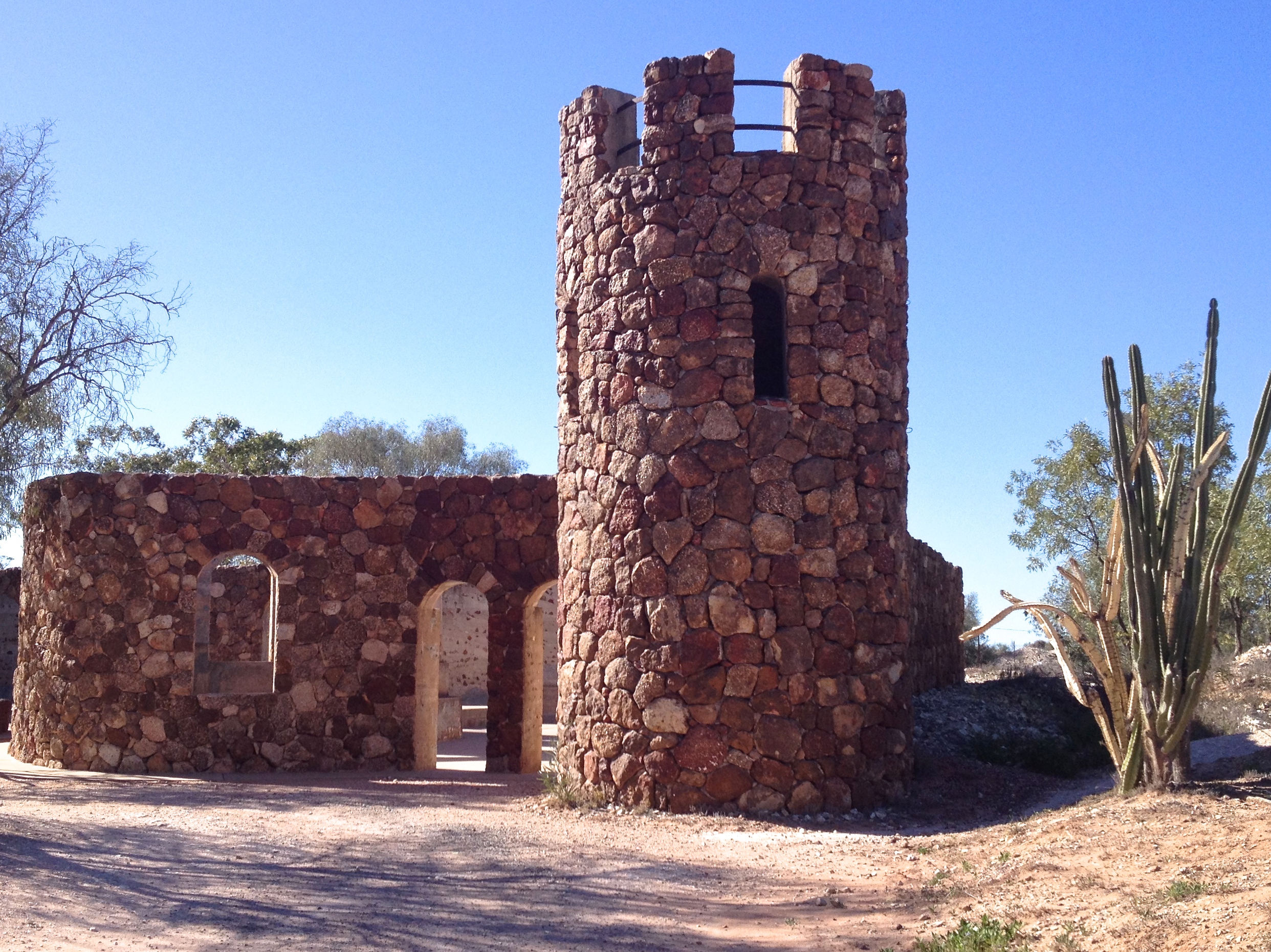 IMG_5337 A section of Amigo's Castle Lightning Ridge