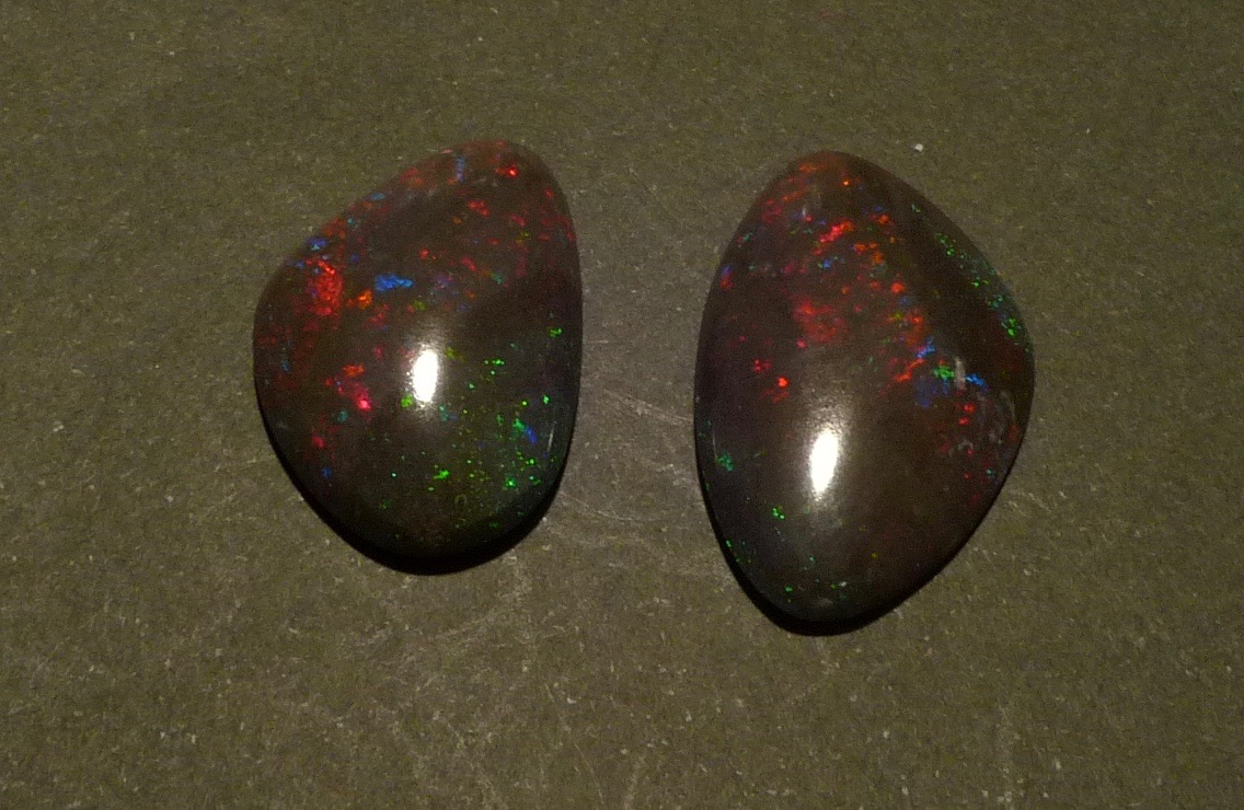 Andamooka Matrix opals found on road